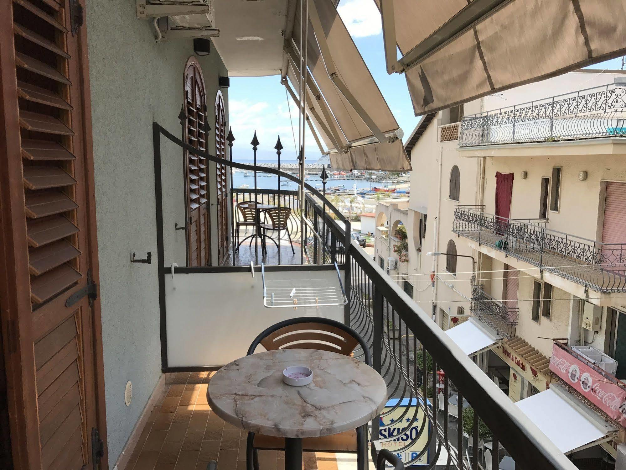 Kalaskiso' Giardini-Naxos Exterior foto